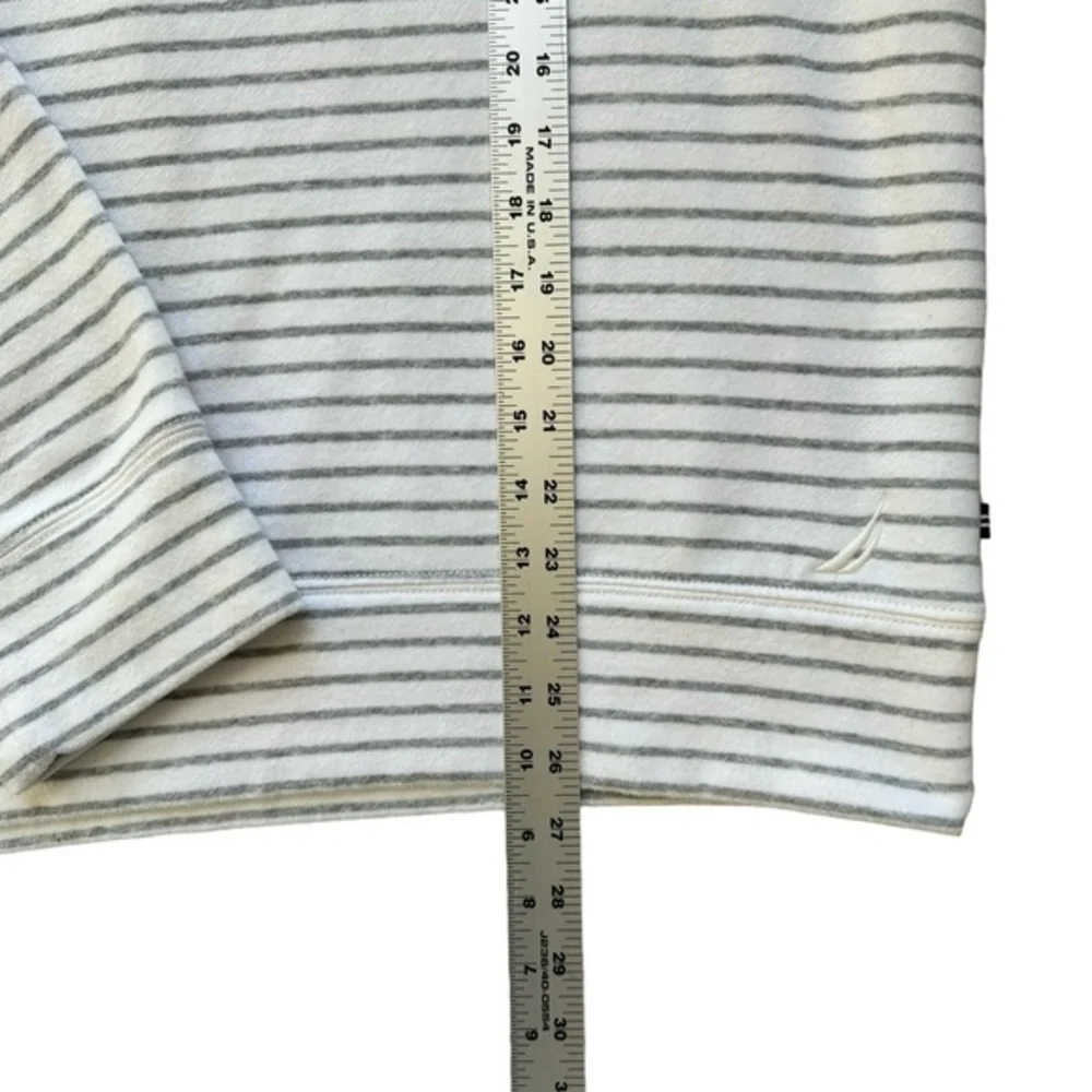 Nautica Men's Quarter Zip Sweater White‎ Gray Striped Size Large